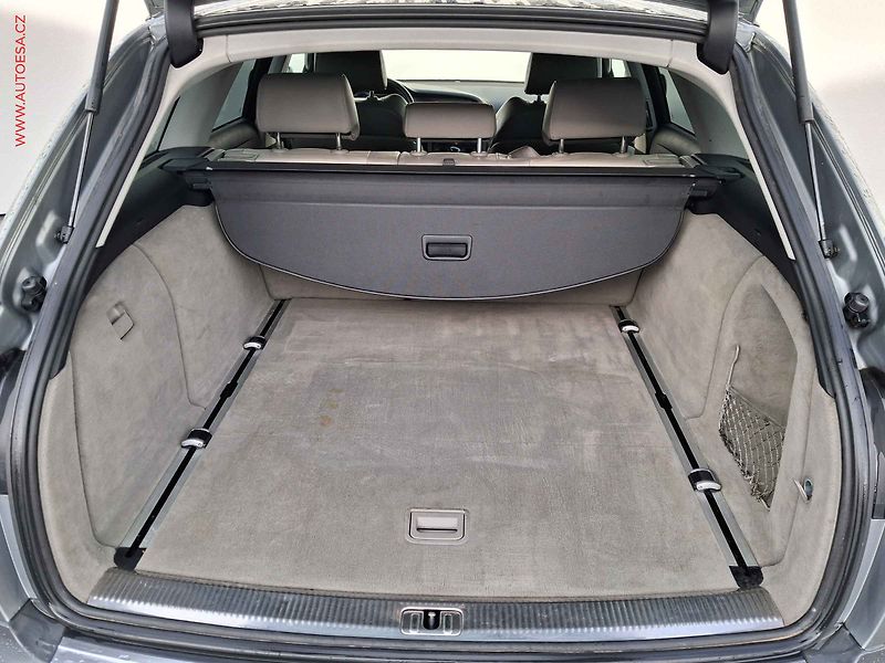 Audi A6 Allroad (2006) 2.7TDi Quattro, 1.maj, AT - fotka 7 z 19