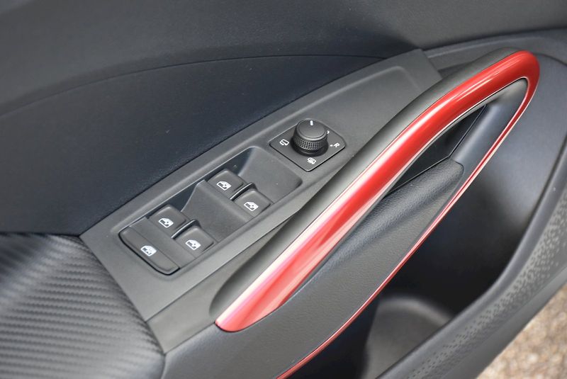 Škoda Fabia (2025) Monte Carlo 1,0 TSI 85 kW 6° m - fotka 32 z 33