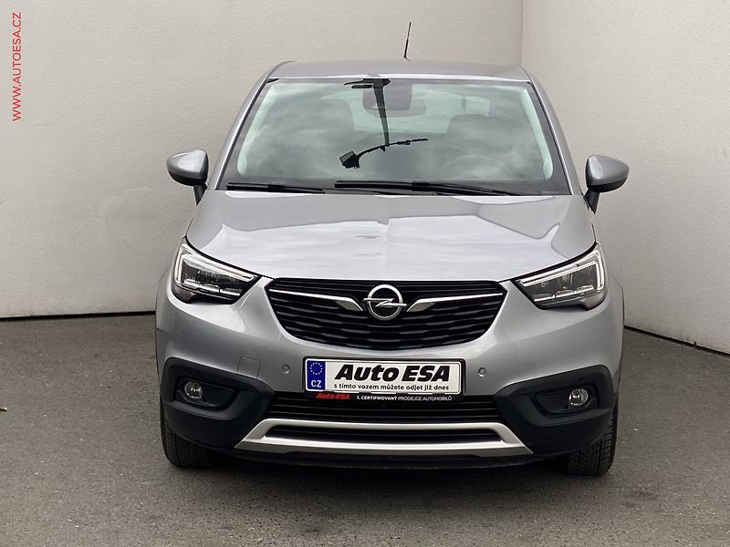 Opel Crossland X (2020) 1.2PT, Elegance, LED - fotka 2 z 19