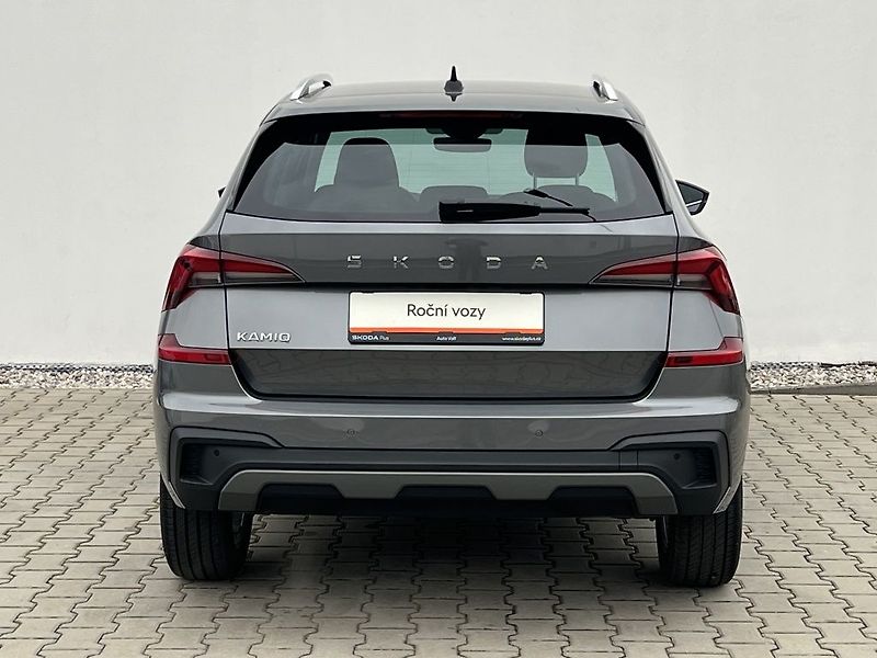 Škoda Kamiq Top Selection 1.0 TSI 85 kW - fotka 10 z 30