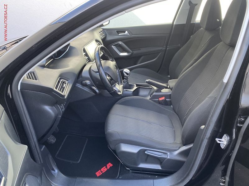 Peugeot 308 (2016) 1.5HDi, TZ - fotka 9 z 17
