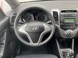 Hyundai ix20 (2013) 1.6 CRDi, AC, park. čidla - náhled 11