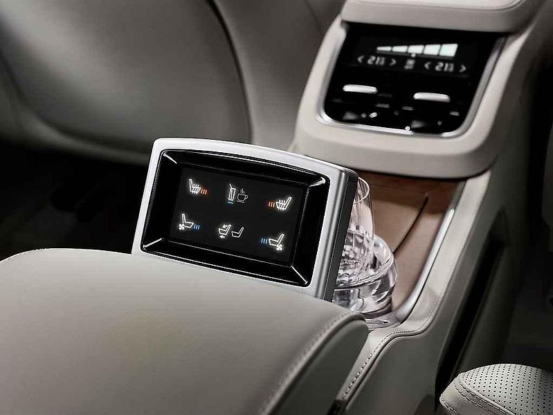 Volvo XC90 Excellence.