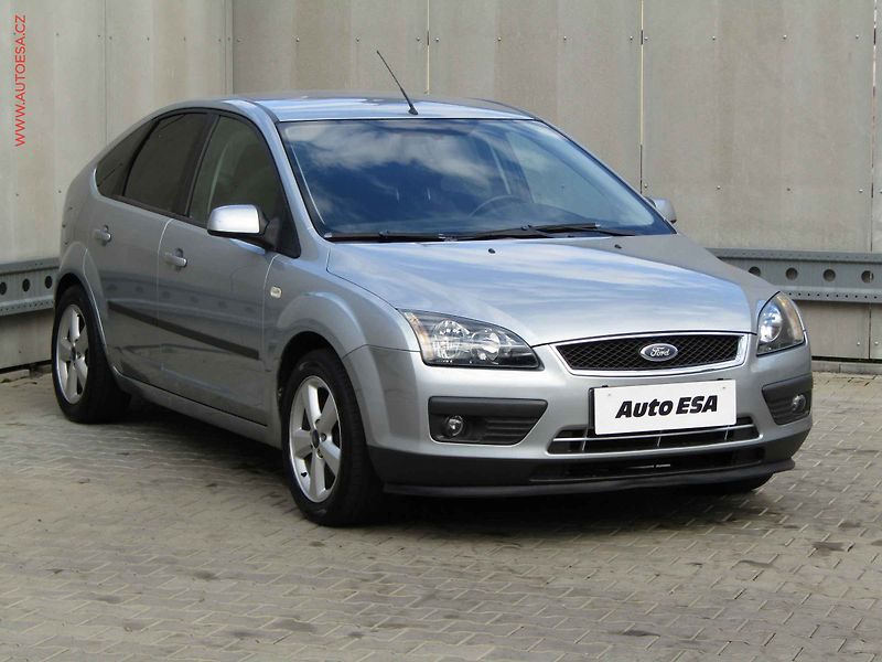 Ford Focus (2005) 1.6 Ti-VCT, 2.maj, AC, park - fotografie inzerátu