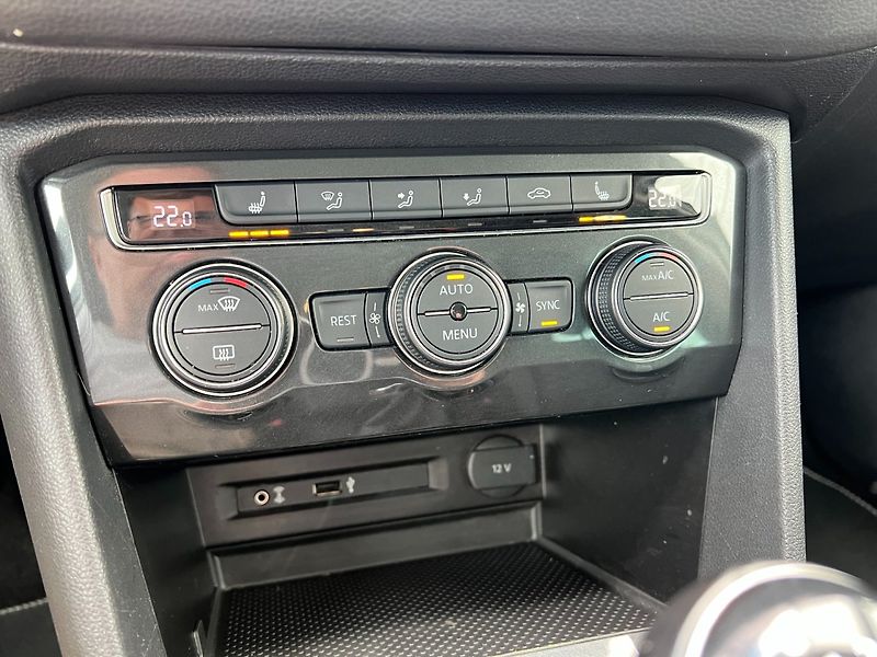 Volkswagen Tiguan (2018) 1.4TSi Join! Navigace! Tažné! - fotka 15 z 34