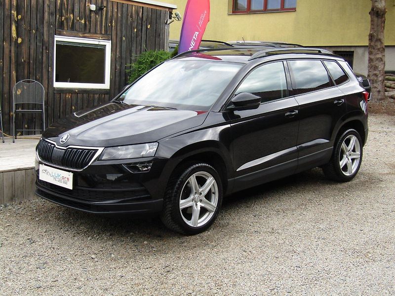 Škoda Karoq (2019) 1.0 TSI 85kW ACC + KAMERA - fotka 1 z 43