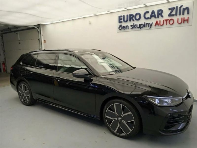 Volkswagen Passat 2,0 Rline People  TDI - fotka 7 z 15