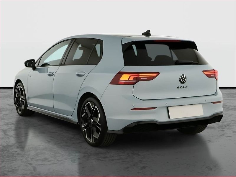 Volkswagen Golf (2024) R-Line 1.5 TSI - fotka 4 z 22