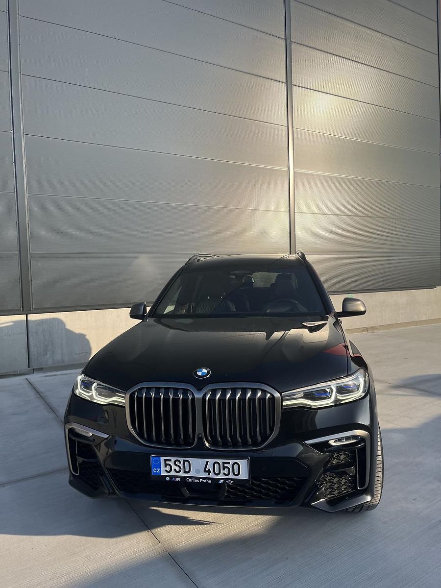 BMW X7 M50d