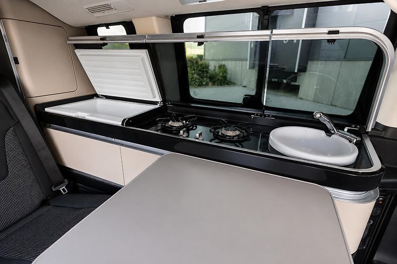 Mercedes-Benz Třídy V (2023) V 250 d Marco Polo - fotka 17 z 32