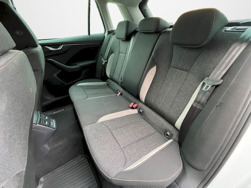 Škoda Kamiq (2022) 1.0 TSI 81 kW DSG Style Plus - fotka 25 z 33