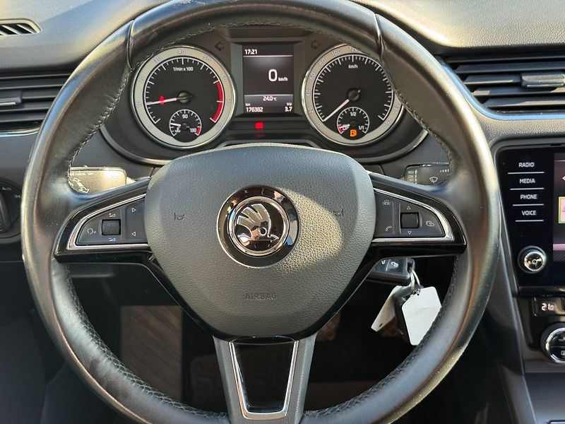 Škoda Octavia (2018) Style 1,0 TSI 85 Kw - fotka 16 z 36