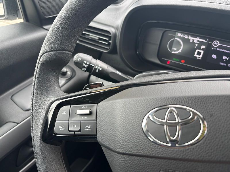 Toyota ProAce City Verso ELECTRIC Business 50kWh - fotka 16 z 26