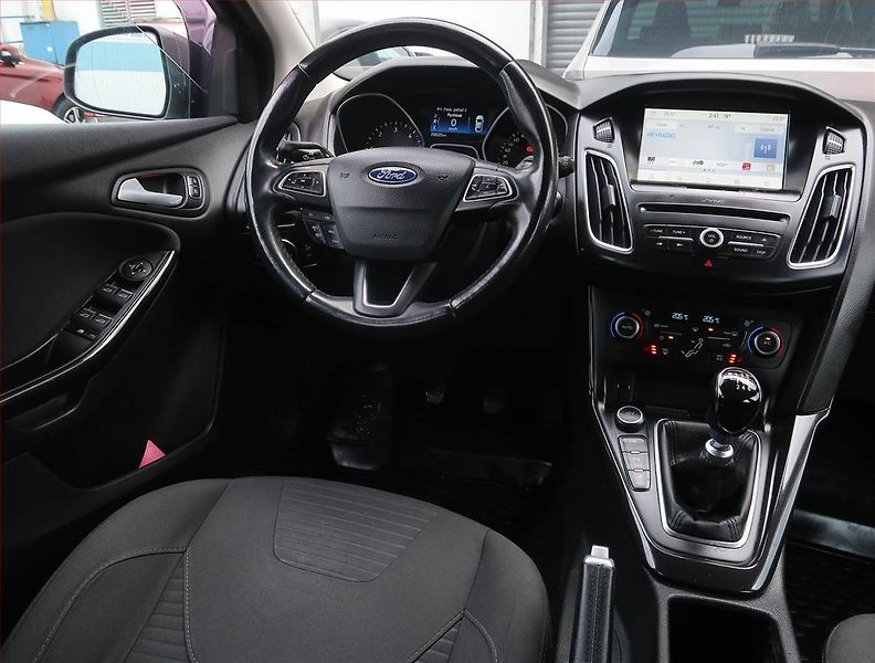 Ford Focus (2017) 1.5 TDCi - fotka 7 z 15