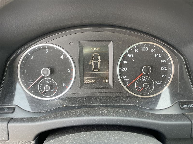 Volkswagen Tiguan 2,0 TDi 4-Motion 125kw VADA MO - fotka 14 z 25