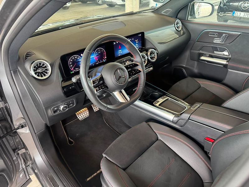 Mercedes-Benz GLA 200d 4MATIC Edition 140 Years - fotka 12 z 20