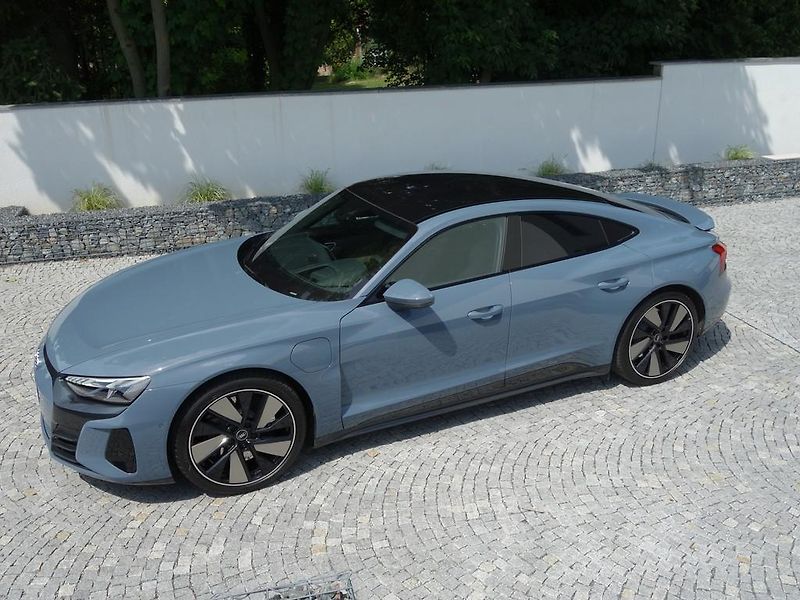 Audi e-tron GT (2021) STAV NOVÉHO FULL EXTRA VÝBAVA - fotka 3 z 14