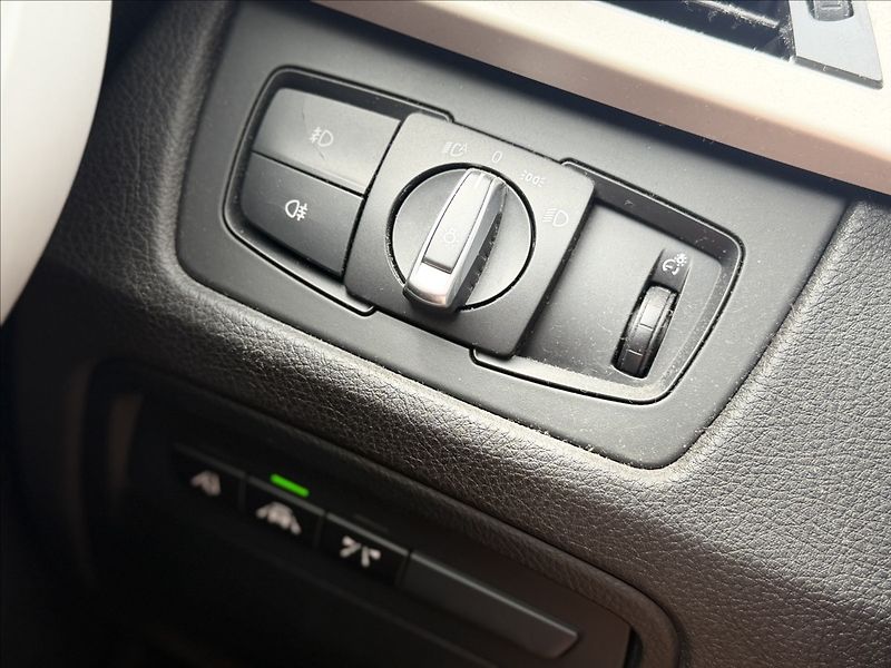 BMW Řada 3 2,0 XDRIVE NAVI,LED,PANO,DPH - fotka 19 z 39