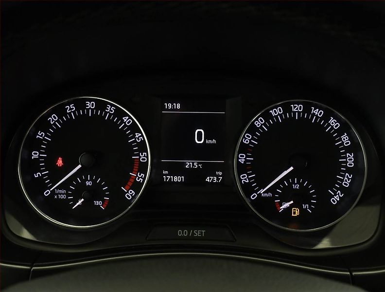 Škoda Fabia (2017) 1.4 TDI, Serv.kniha - fotka 8 z 16