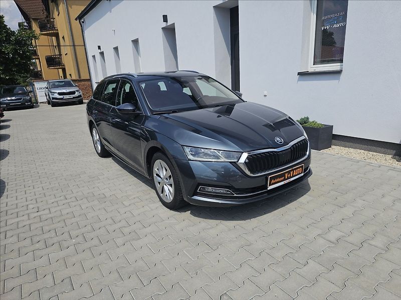 Škoda Octavia IV 1,5TSi Style LED ČR DPH - fotka 1 z 39