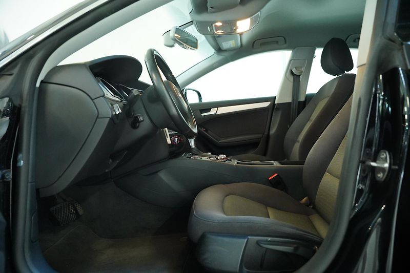Audi A5 - fotka 12 z 27