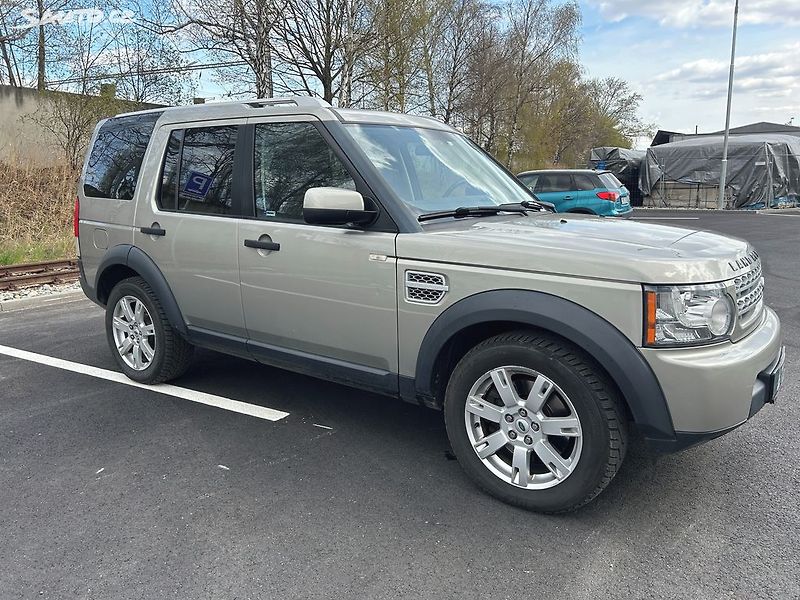 Land Rover Discovery (2011) 4 TDV6 S - fotka 11 z 18