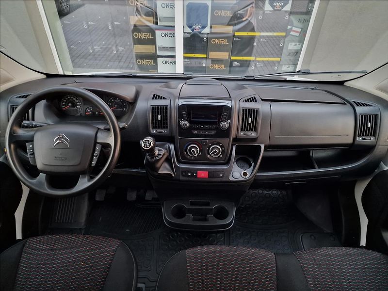 Citroën Jumper 2.2HDi L2H2 103kW,6míst,1.Maj - fotka 21 z 41