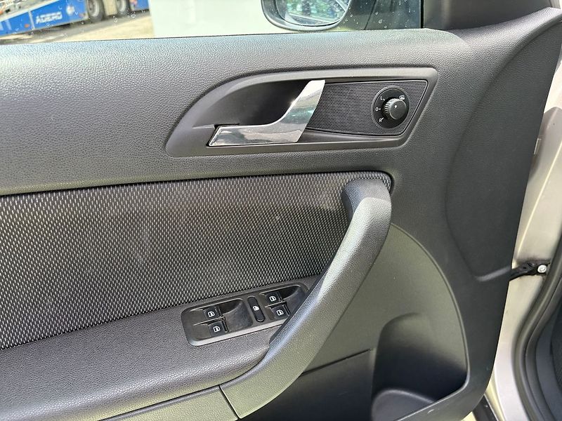 Škoda Yeti 1.2TSI, 77kW, Automat, Výhřevy - fotka 16 z 28