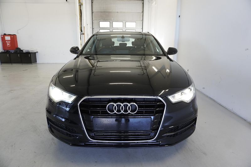 Audi A6 (2014) 3.0 TDI 150kW S-LINE AUTOMAT - fotka 2 z 32