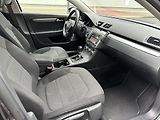 Volkswagen Passat - náhled 15