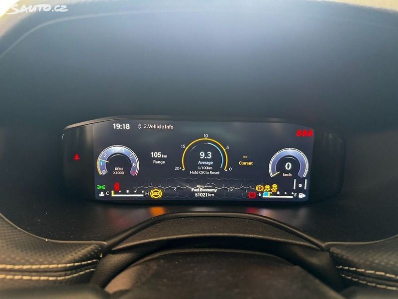 Jeep Compass (2022) 1,3 GSE 130k man. Night Eagle - fotka 23 z 27
