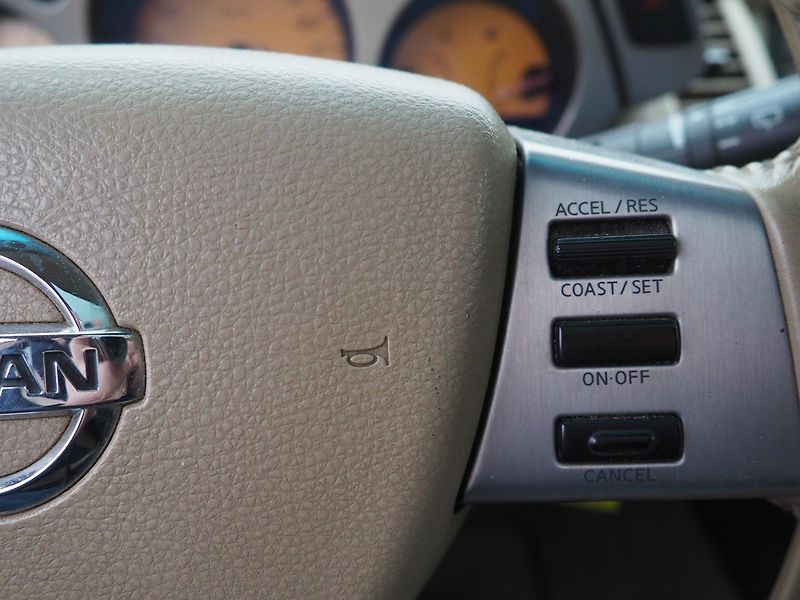 Nissan Murano (2006) 3.6 V6, Elegance, 4x4 - fotka 25 z 35