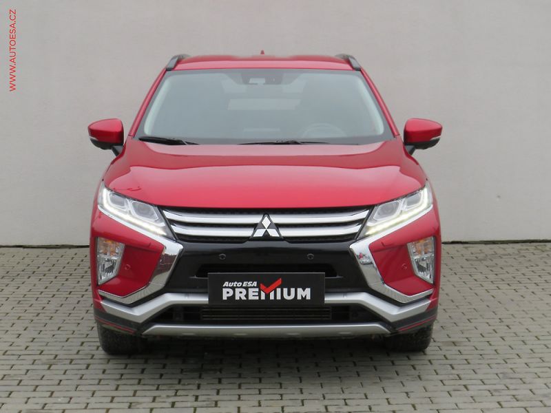 Mitsubishi Eclipse Cross (2018) 1.5 T-MIVEC 4x4, TOP, AT, LED - fotka 2 z 3