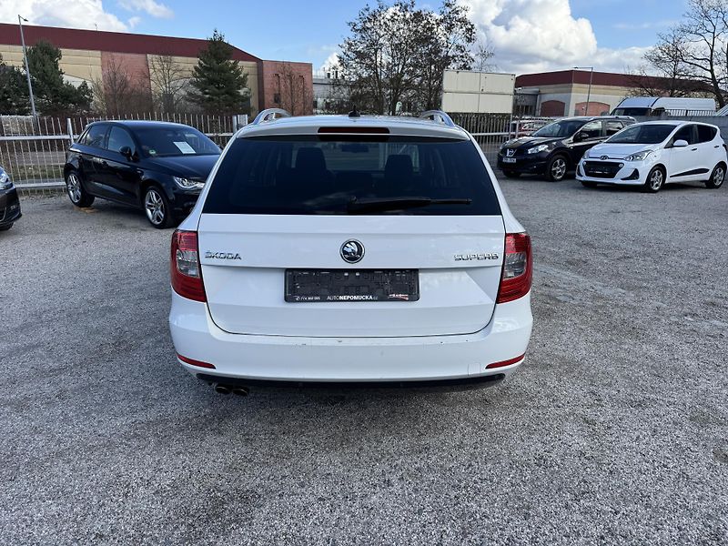 Škoda Superb (2013) 2.0TDi 103 KW 1.Majitel Tažné - fotka 7 z 41