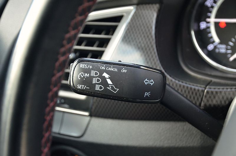 Škoda Fabia (2018) Monte Carlo 1.0 TSi PANORAMA - fotka 21 z 37