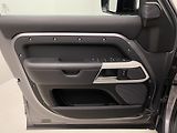 Land Rover Defender 110 D250 HSE AWD AUT CZ - náhled 7