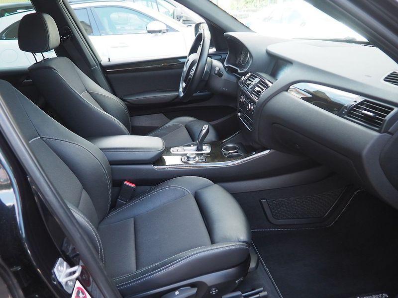 BMW X3 (2013) 2.0D xDrive, AT - fotka 17 z 35