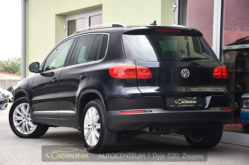 Volkswagen Tiguan 2.0TDi 103kW PANO TAŽNÉ - fotka 4 z 54