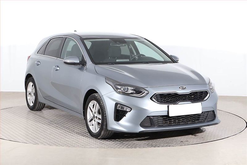 Kia Ceed (2018) Gold 1.4 T-GDI, Automat - fotografie inzerátu