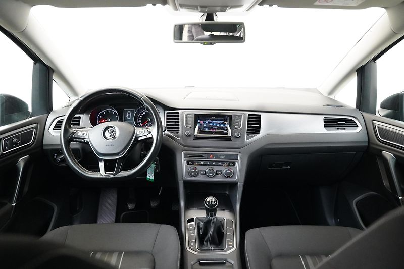Volkswagen Golf Sportsvan - fotka 5 z 26