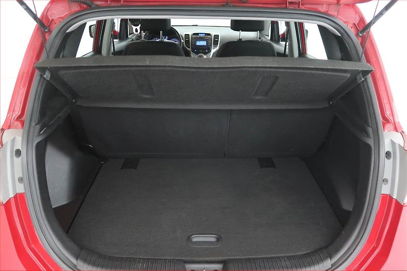 Hyundai ix20 (2012) 1.4 CVVT, Serv.kniha - fotka 13 z 16