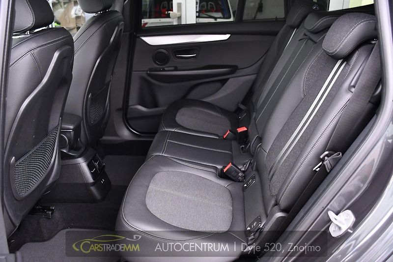 BMW Řada 2 218d GT TAŽNÉ ČR 7MÍST 1M - fotka 13 z 55