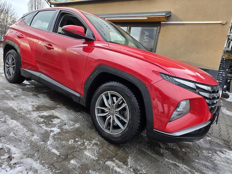 Hyundai Tucson 1.6-1.MAJITEL-V ZÁRUCE-TAŽNÉ - fotka 4 z 14