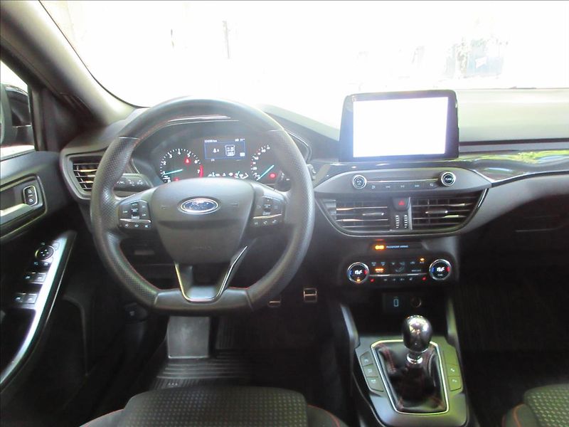 Ford Focus 1,5 i 133Kw, ST Line, Nové ČR - fotka 17 z 29