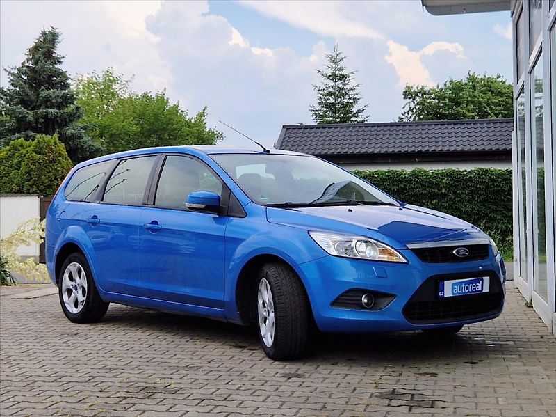 Ford Focus 1,6 TDCi NOVÉTURBO SERVI TAŽNÉ - fotka 7 z 29