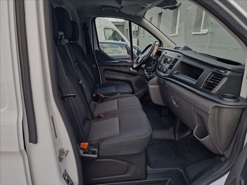 Ford Transit Custom 2.0TDCi Trend L1,ČR,1.Majitel - fotka 14 z 46