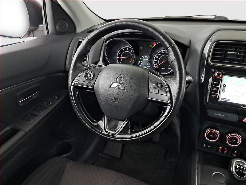Mitsubishi ASX (2018) 1.6 MIVEC, Navi, Tempomat - fotka 7 z 18