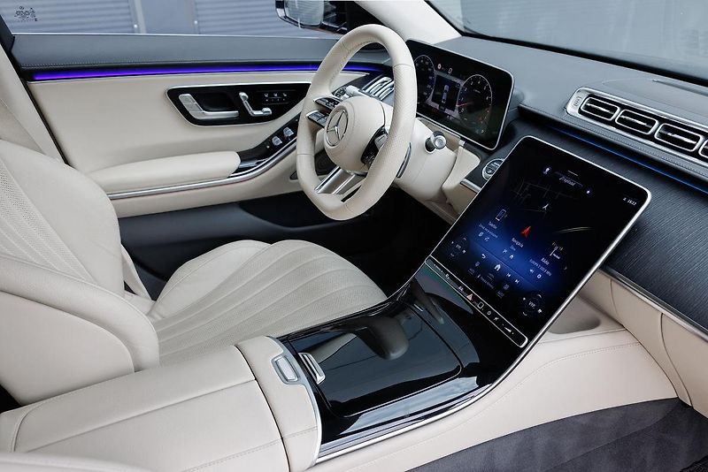 Mercedes-Benz Třídy S (2023) S 450 4Matic Long AMG Line - fotka 51 z 67