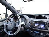 Toyota Yaris (2017) 1.5 Hybrid, Automat - náhled 7