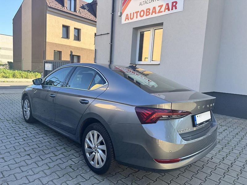 Škoda Octavia (2023) Style Plus 2,0 TDI 110 KW AUT - fotka 6 z 18